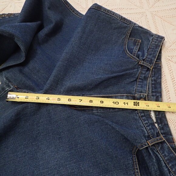 Chico's 'Size 3' beaded embellished Jeans - Picture 6 of 11